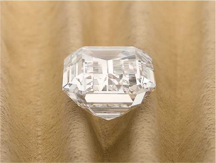 17.5-carat diamond expected to fetch €1.5M in Monaco-1