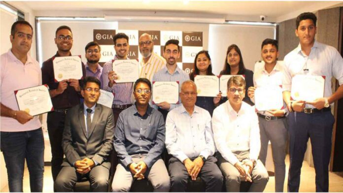 GIA India Hosts Graduation Ceremony For Diamond Diploma Students In Surat