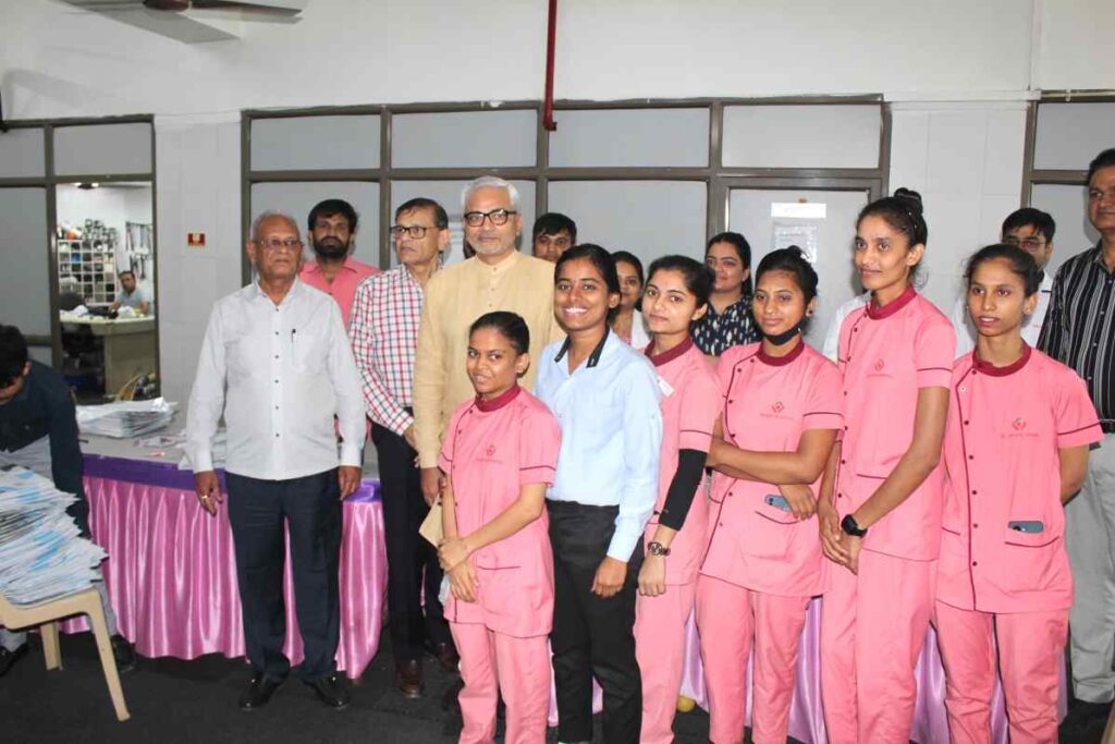 Blood Donation and Health Check-up Camp organized by Surat Diamond Association-8