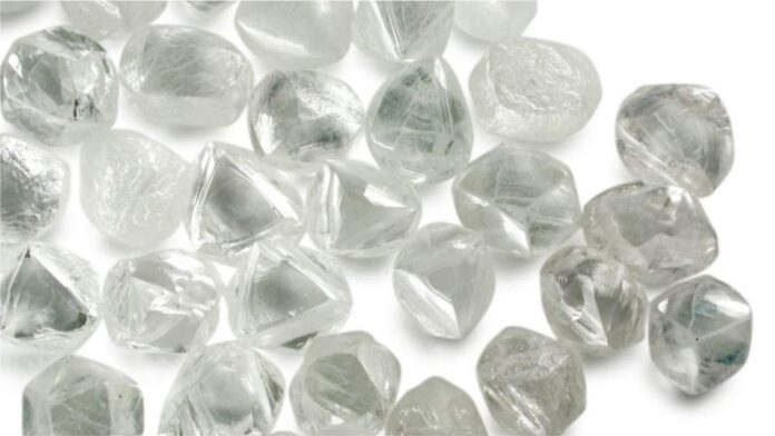 De Beers fourth sight reported a decline in rough diamond sales