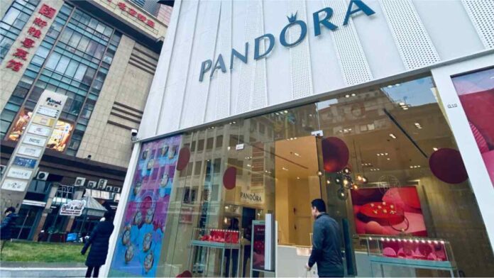 Pandora raises revenue target amid strong performance