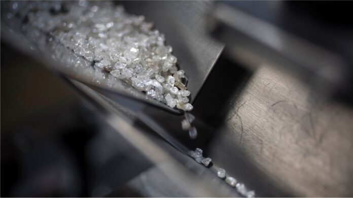 Anglo American to cut $100 million in spending at De Beers