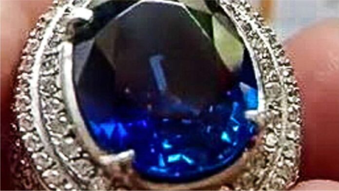 customer deceived 12 carat Kashmir sapphire turned out to be Labgrown