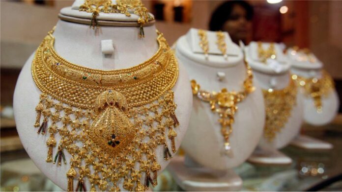 Indias plain gold jewellery exports surged by 2745 percent in April-gjepc-1