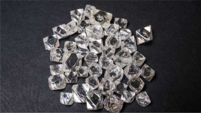 Alrosa get triple A credit rating