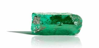 Gemfields emerald auction sets new record for price per carat