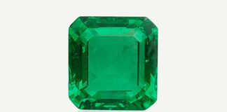 Colombian emerald sold for twice its estimate at Christies auction in Paris