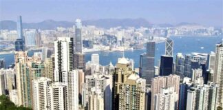 60 Gujarati businessmens diamond offices closed in Hong Kong in 6 months