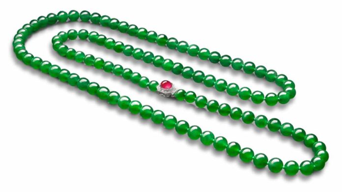 6 million jadeite necklace to lead Sothebys Hong Kong online sales-1