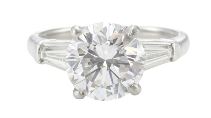 diamond ring sells for over 100k dollars at bonhams auction