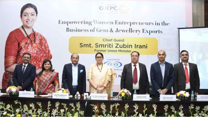 Women Entrepreneurs are driving innovation and growth in gem and jewellery sector Smriti Irani-1