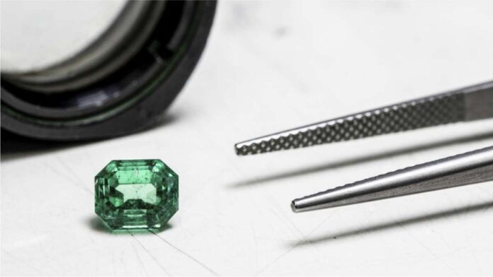 GIA to provide specific details about types of flaws within emerald