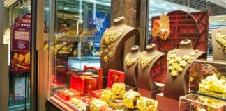 Hong Kongs Look Fook Jewellery sees 50 percent 6 month profit drop