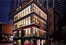 Chow Tai Fooks sales declined in Q3 due to high gold prices