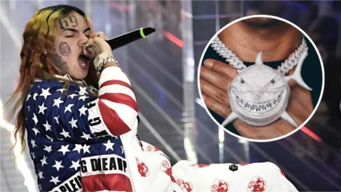 Famous American rappers valuable jewellery auctioned after he failed to pay taxes